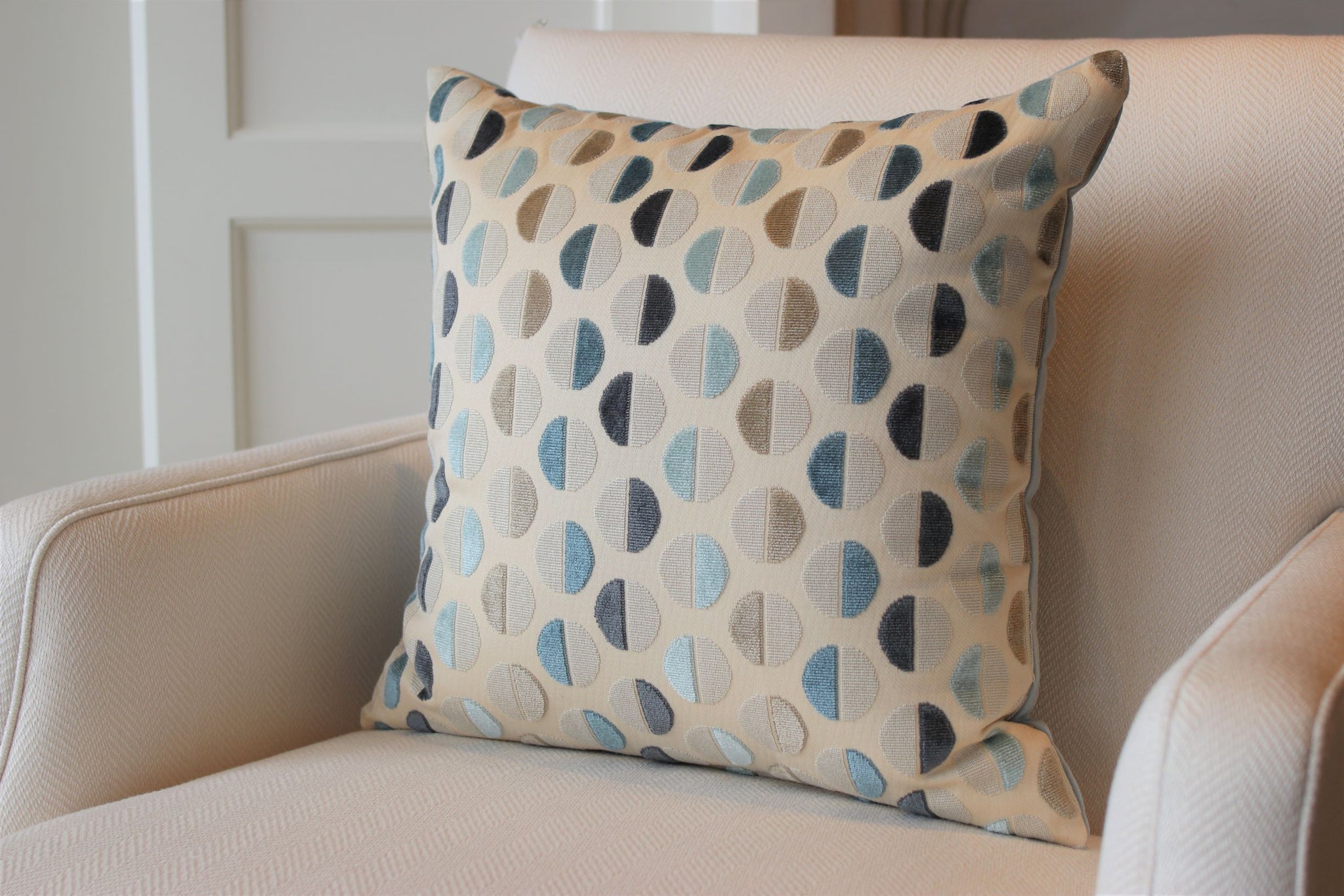 Demi Lune Velvet 20" Square