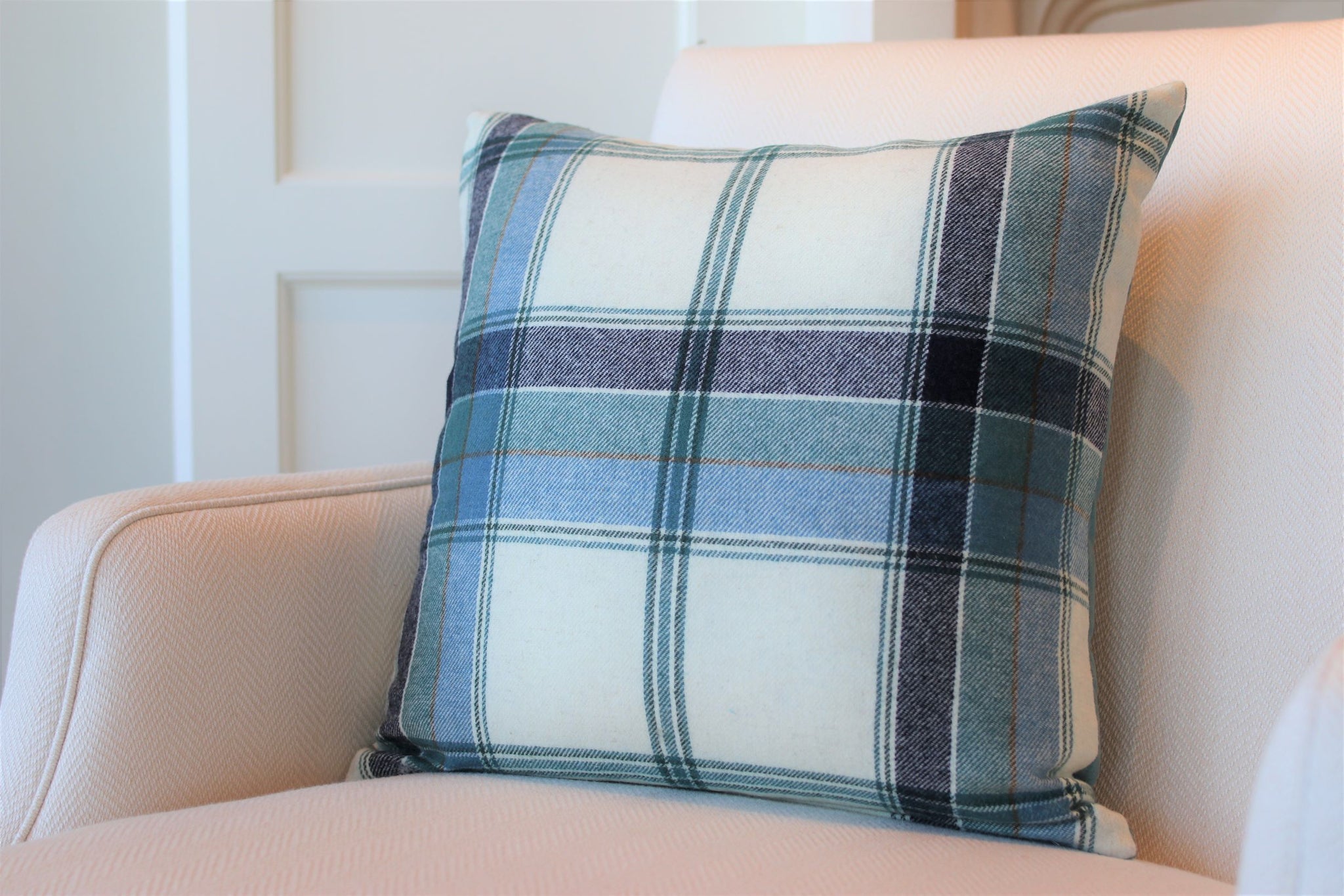 White & Teal Plaid 20" Square